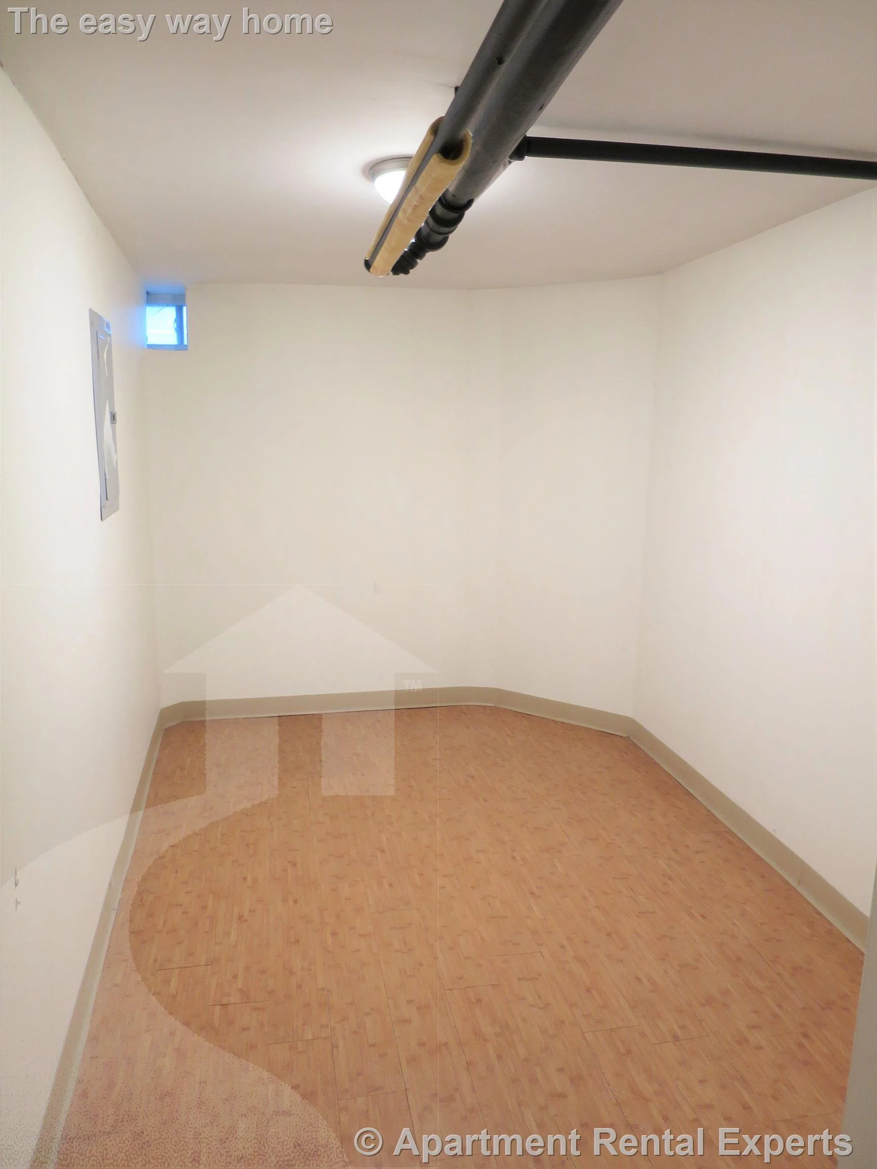 4 bed, 2 bath apartment for rent at 17A Putnam Ave, Harvard Square — photo 4 of 11