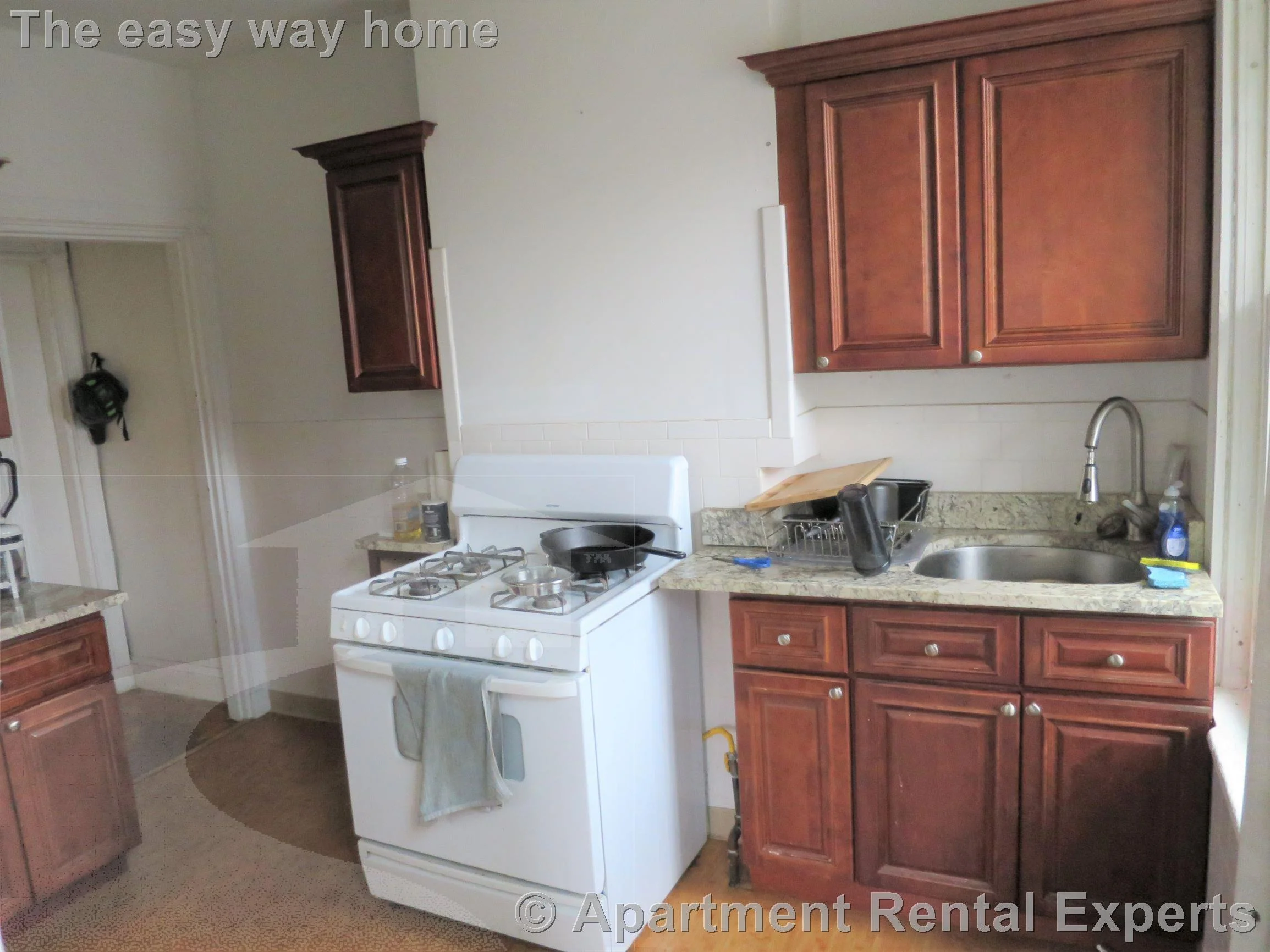 4 bed, 2 bath apartment for rent at 17A Putnam Ave, Harvard Square — photo 1 of 11