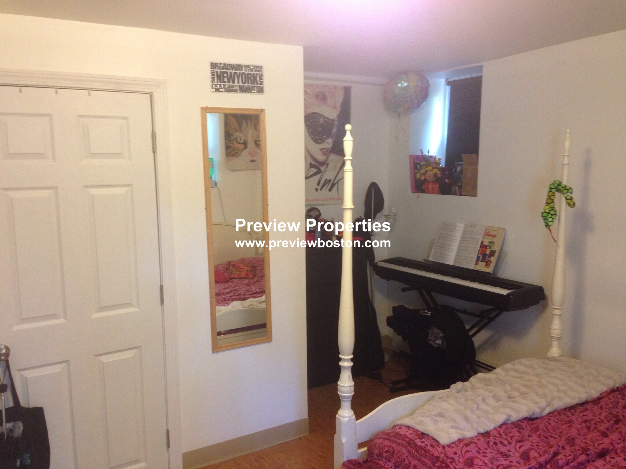 4 bed, 2 bath apartment for rent at 17A Putnam Ct Unit P, Harvard Square — photo 12 of 13