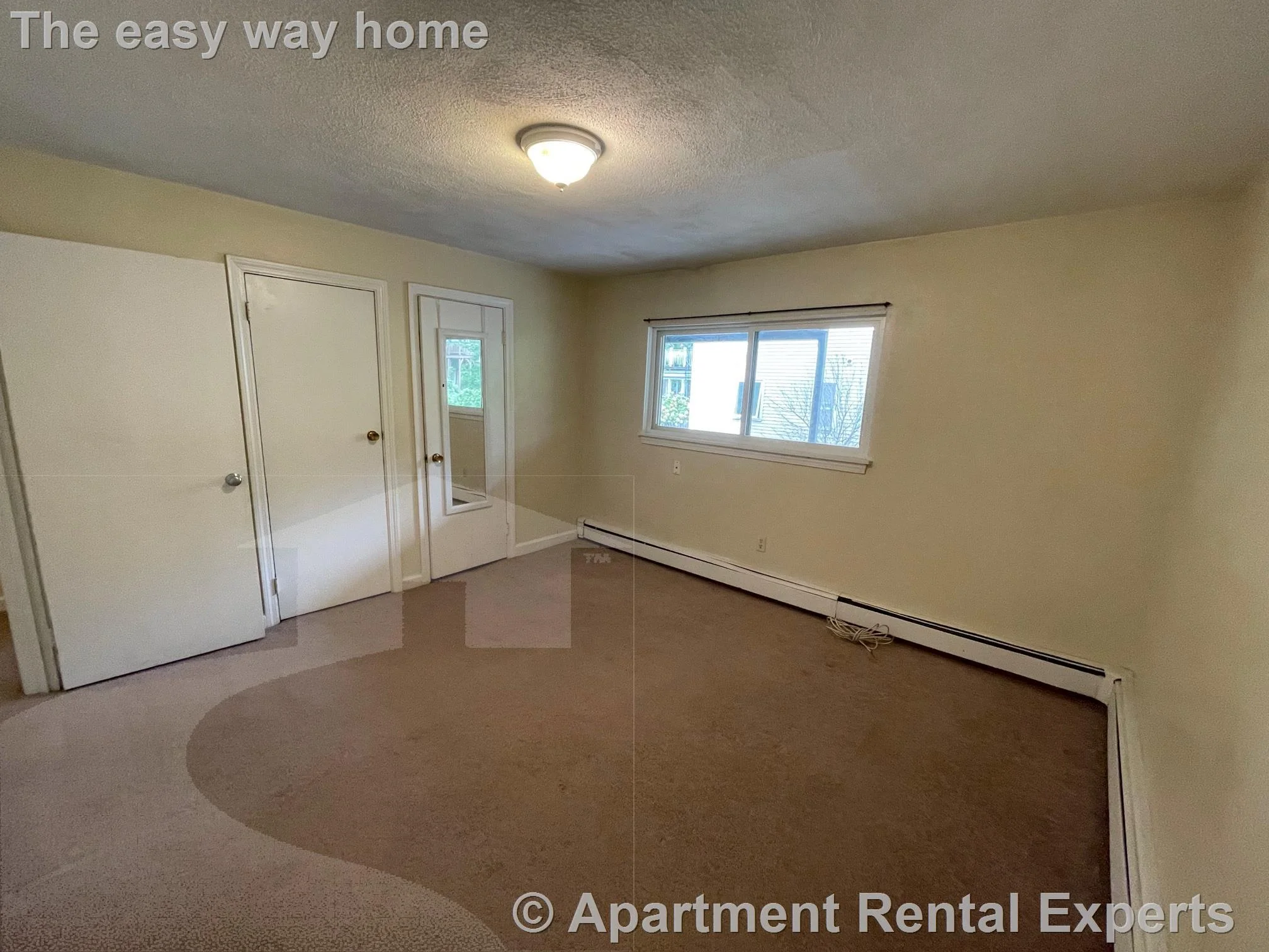 2 bed, 1 bath apartment for rent at 17A Suffolk St, Central Square — photo 9 of 11