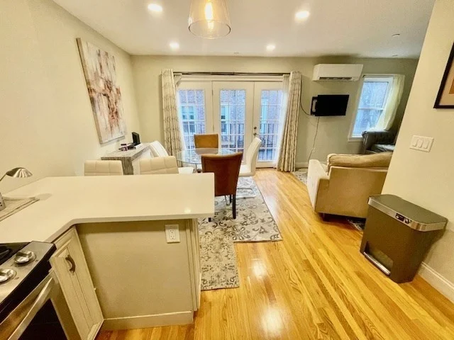 1 bed, 1 bath apartment for rent at 17R Clark St Unit 4, North End — photo 2 of 14