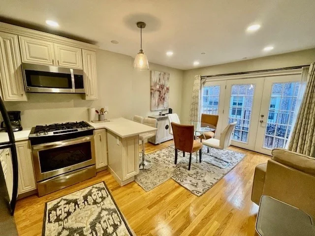 1 bed, 1 bath apartment for rent at 17R Clark St Unit 4, North End