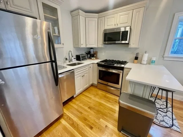 1 bed, 1 bath apartment for rent at 17R Clark St Unit 6, North End — photo 4 of 16