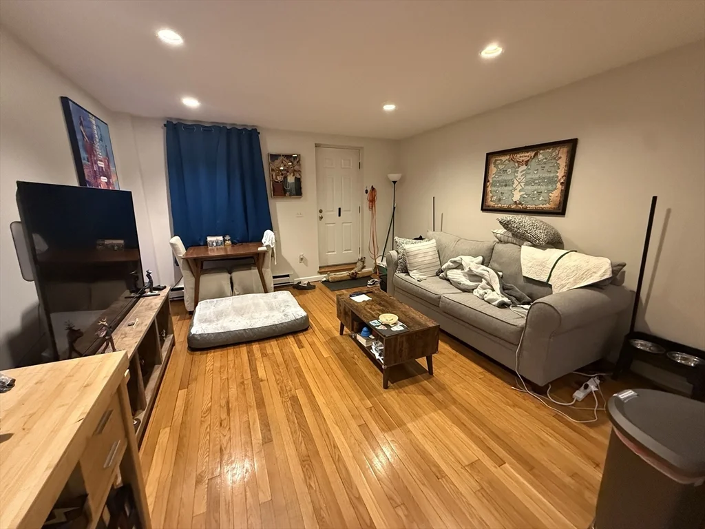 1 bed, 1 bath apartment for rent at 18 East Springfield St Unit 1, South End — photo 7 of 14