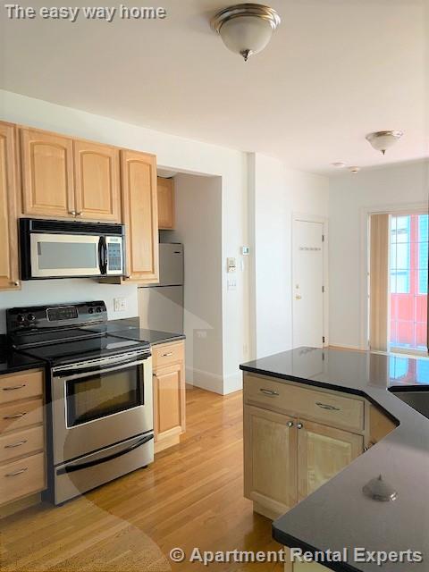 2 bed, 1 bath apartment for rent at 18-20 Marcella St Unit 4, East Cambridge — photo 1 of 11