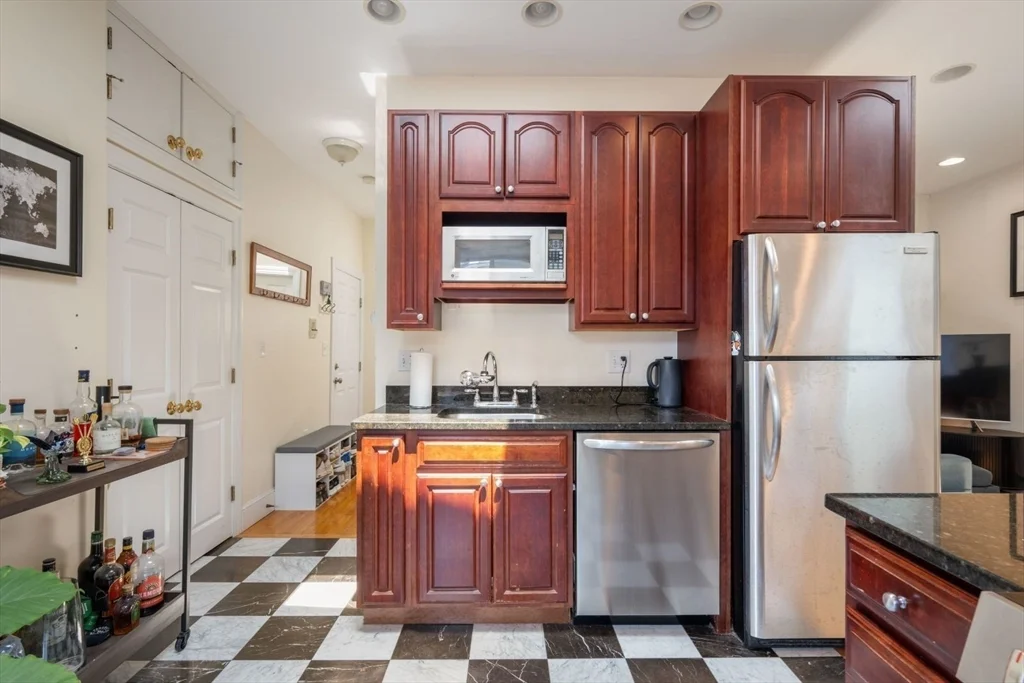 2 bed, 1 bath apartment for rent at 18-20 Marcella St Unit 5, Kendall Square — photo 9 of 29