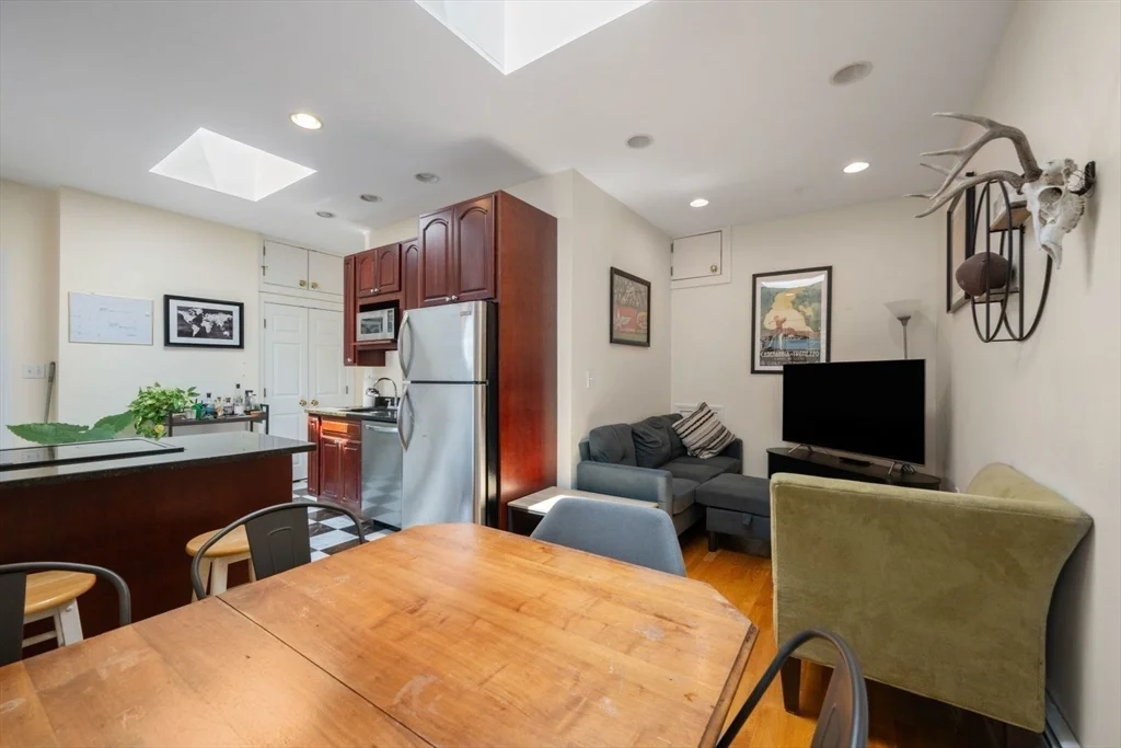 2 bed, 1 bath apartment for rent at 18-20 Marcella St Unit 5, Kendall Square — photo 10 of 29