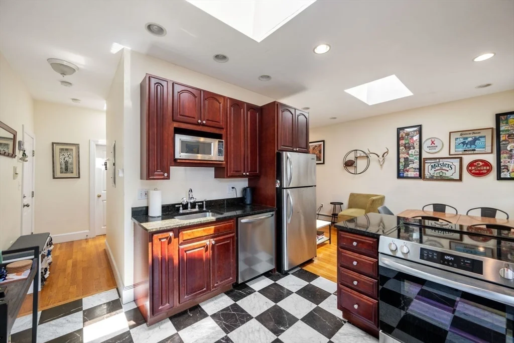 2 bed, 1 bath apartment for rent at 18-20 Marcella St Unit 5, Kendall Square — photo 7 of 29