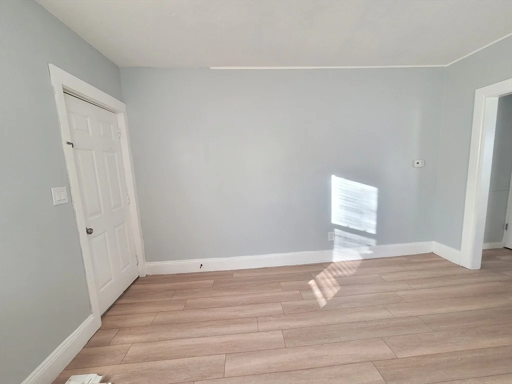 2 bed, 1 bath apartment for rent at 18-20 Payne St Unit 20, Quincy — photo 3 of 12