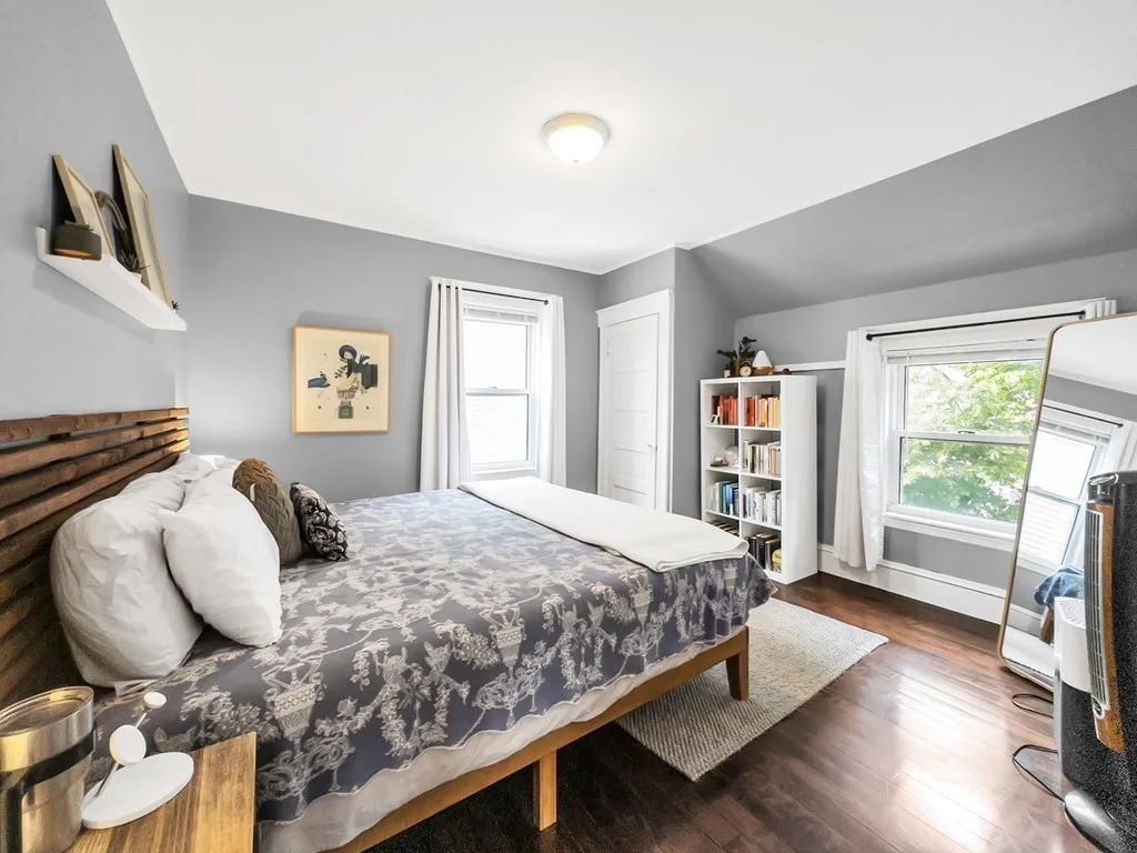 3 bed, 1 bath apartment for rent at 18 Alberta St, West Roxbury — photo 19 of 32