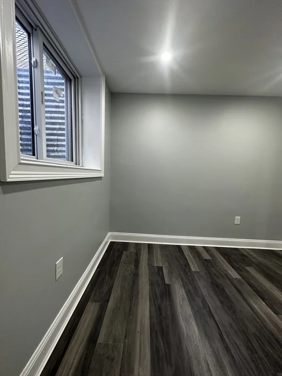 3 bed, 1 bath apartment for rent at 18 Albion St Unit 4, Roxbury — photo 12 of 16