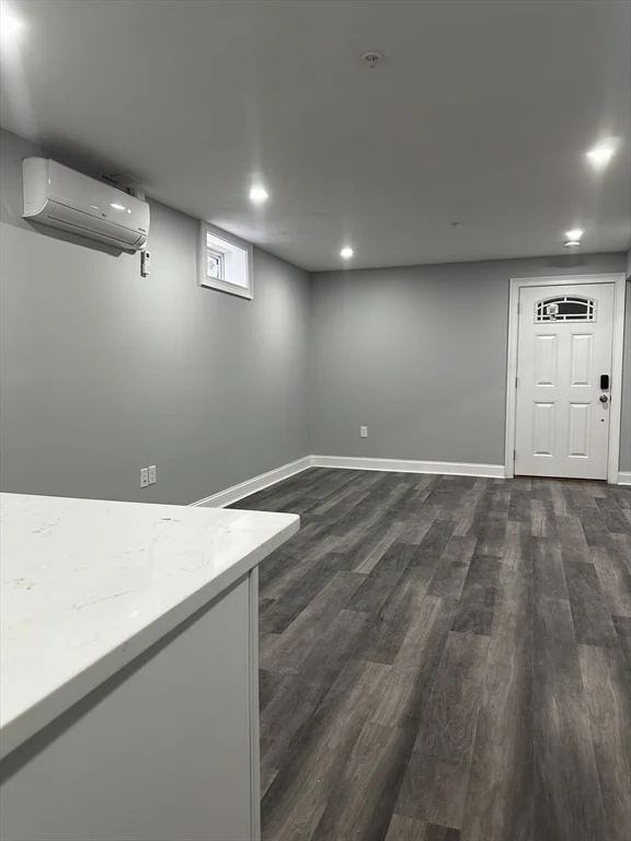 3 bed, 1 bath apartment for rent at 18 Albion St Unit 4, Roxbury — photo 9 of 16