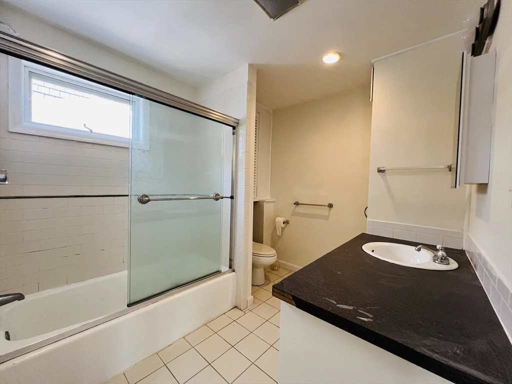 2 bed, 1 bath apartment for rent at 18 Appleton St Unit 2A, Powder House Square — photo 11 of 11