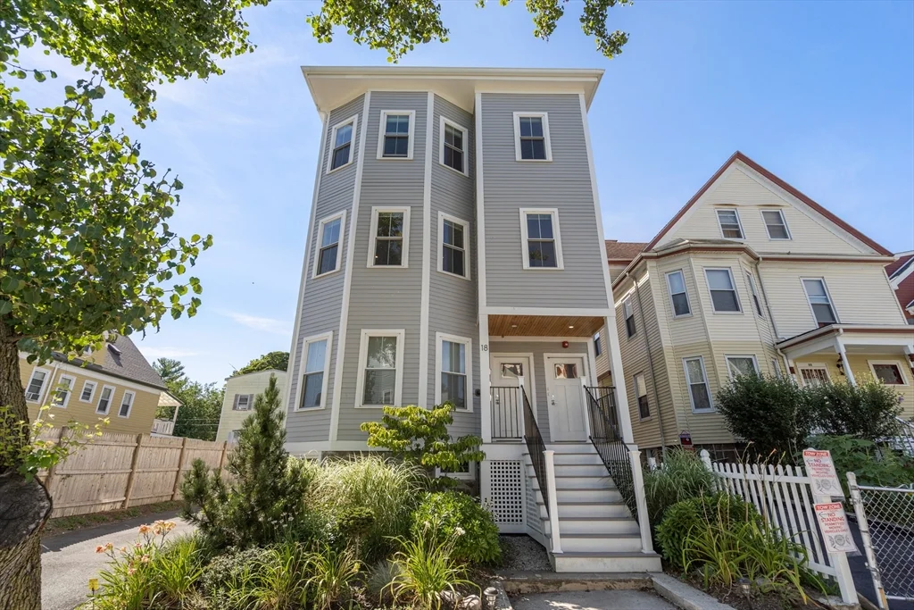 2 bed, 2 bath apartment for rent at 18 Armandine St Unit 2, Boston — photo 13 of 13