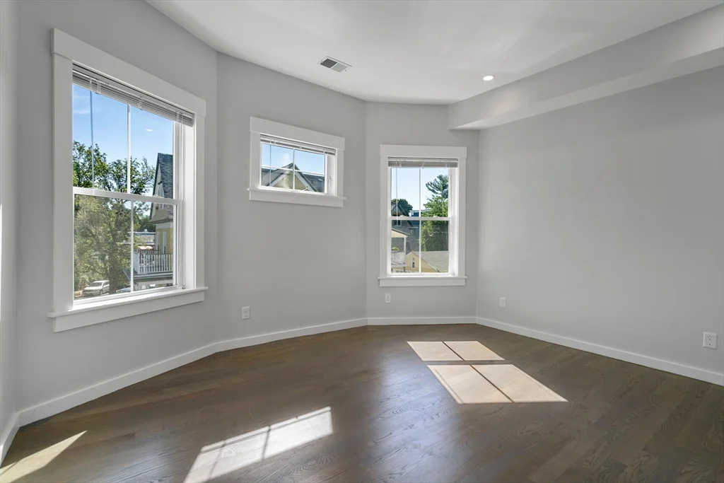2 bed, 2 bath apartment for rent at 18 Armandine St Unit 2, Boston — photo 9 of 13