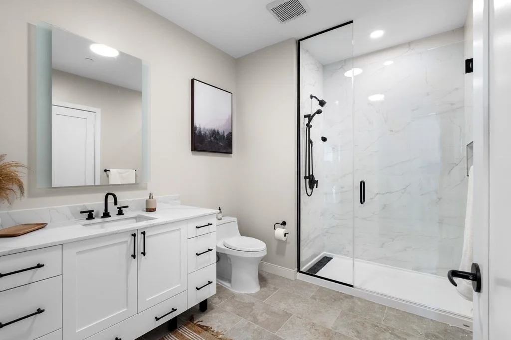 2 bed, 2 bath apartment for rent at 18 Artisan Dr Unit 203, Salem — photo 32 of 38