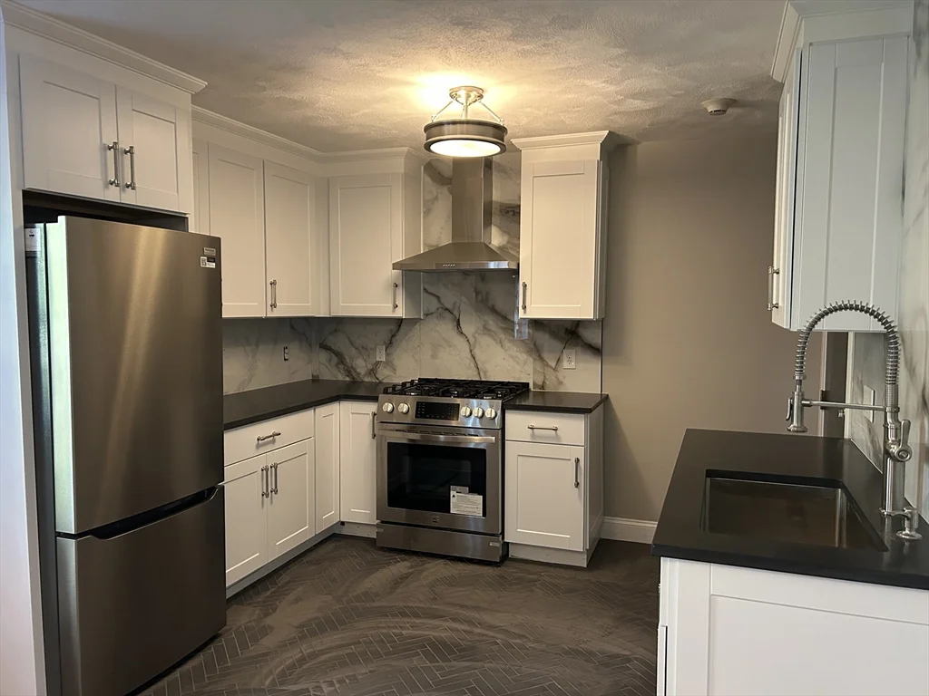 2 bed, 1 bath apartment for rent at 18 Ashcroft Unit 301, Dedham — photo 1 of 14