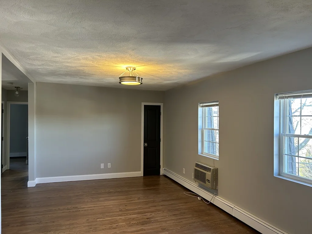 2 bed, 1 bath apartment for rent at 18 Ashcroft Unit 302, Dedham — photo 5 of 7