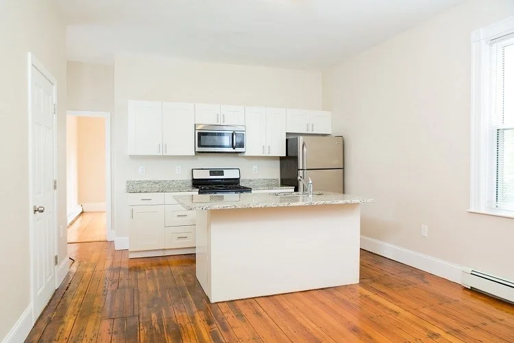 2 bed, 1 bath apartment for rent at 18 Ashley St Unit 1, Boston — photo 3 of 8