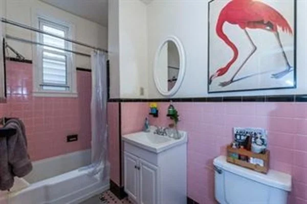 1 bed, 1 bath apartment for rent at 18 Ashley St Unit 2, Jamaica Plain — photo 8 of 13