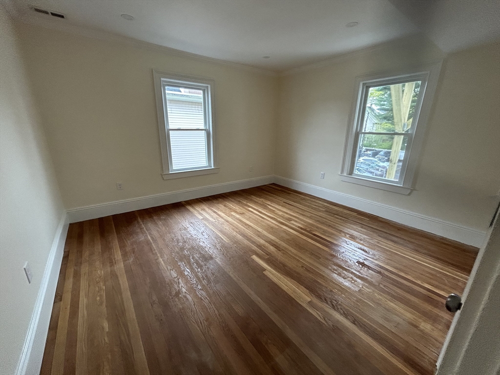 4 bed, 2 bath apartment for rent at 18 Auburn St Unit 2R, Malden — photo 14 of 17