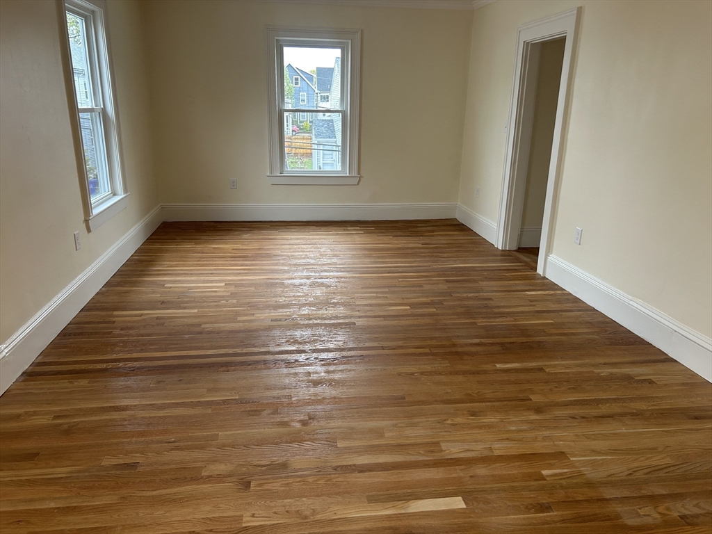 4 bed, 2 bath apartment for rent at 18 Auburn St Unit 2R, Malden — photo 4 of 17