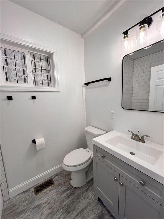 Studio bed, 1 bath apartment for rent at 18 Autumn St Unit 1, East Somerville — photo 4 of 10