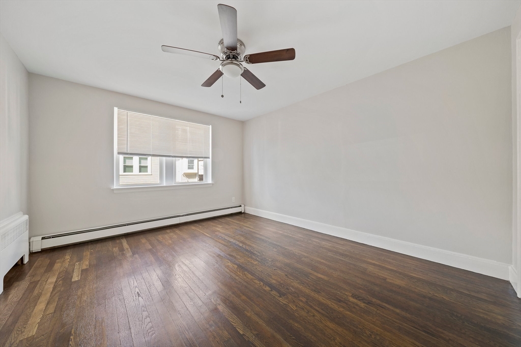 1 bed, 1 bath apartment for rent at 18 Bacon Unit 1, Waltham — photo 5 of 10