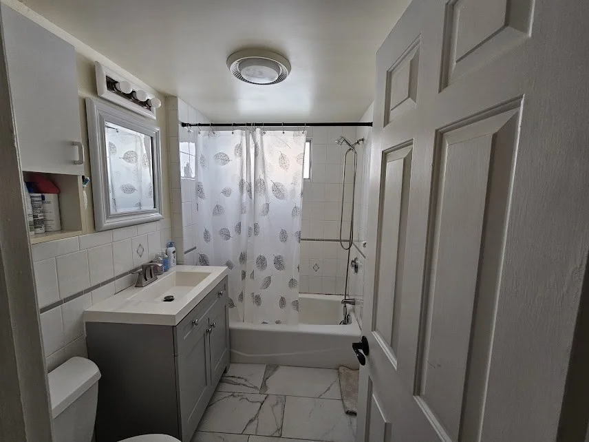 1 bed, 1 bath apartment for rent at 18 Banks St Unit 1, Belmont — photo 8 of 12