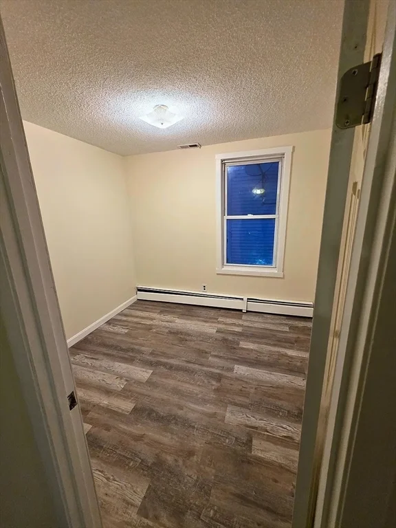 3 bed, 1 bath apartment for rent at 18 Barclay St Unit 2, Lowell — photo 9 of 10