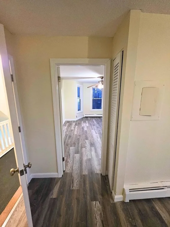 3 bed, 1 bath apartment for rent at 18 Barclay St Unit 2, Lowell — photo 3 of 10