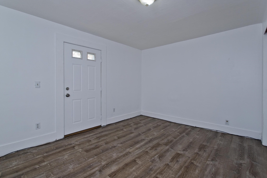 2 bed, 1 bath apartment for rent at 18 Bates St Unit 2A, Westfield — photo 4 of 12