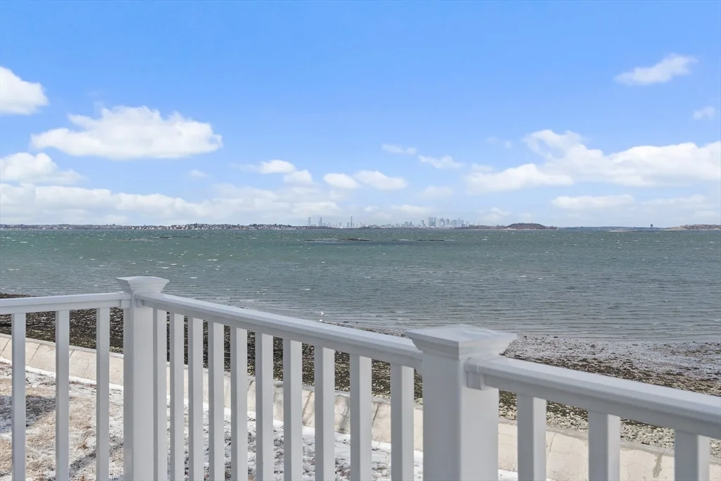 4 bed, 3 bath apartment for rent at 18 Bayswater Rd, Houghs Neck — photo 19 of 38