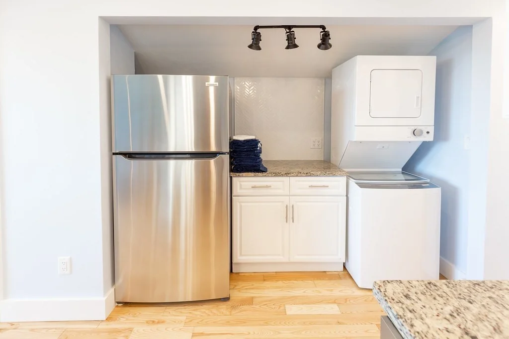 2 bed, 1 bath apartment for rent at 18 Beach St Unit 2, White Horse Beach — photo 12 of 27