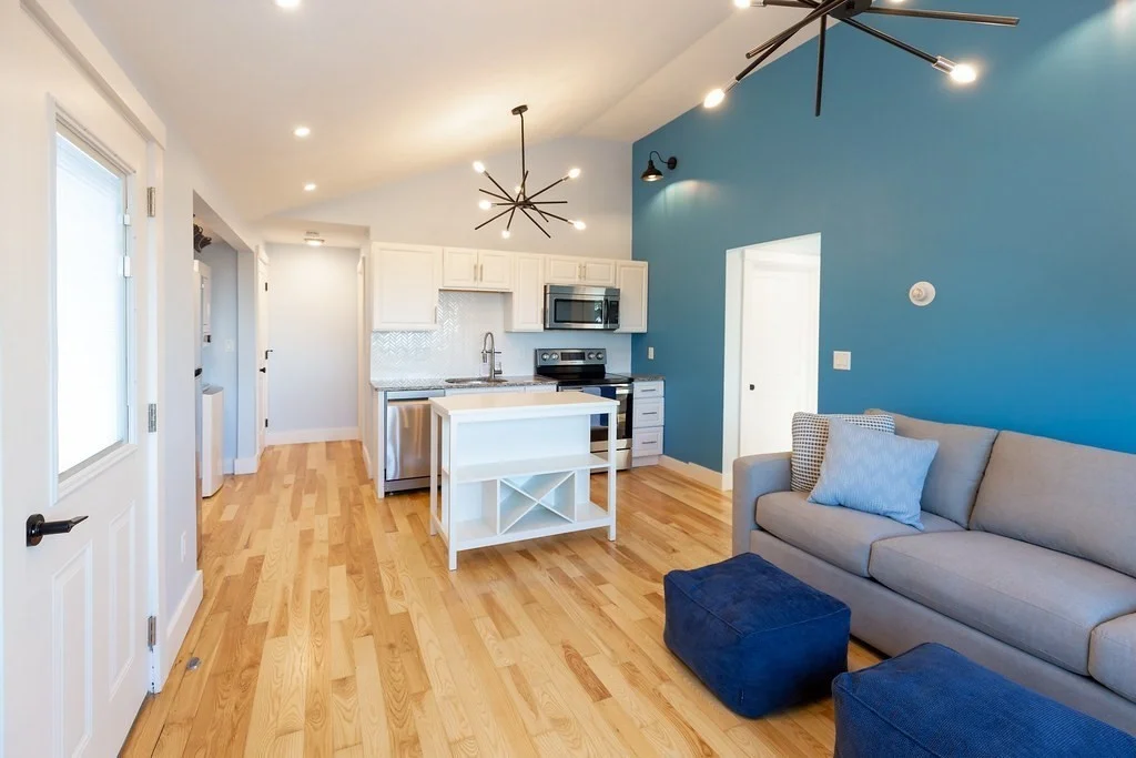 2 bed, 1 bath apartment for rent at 18 Beach St Unit 2, White Horse Beach — photo 9 of 27