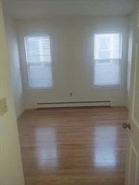 3 bed, 1 bath apartment for rent at 18 Belmont Unit 2, Spring Hill — photo 5 of 14
