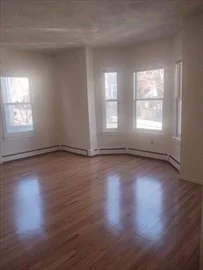 3 bed, 1 bath apartment for rent at 18 Belmont Unit 2, Spring Hill — photo 3 of 14