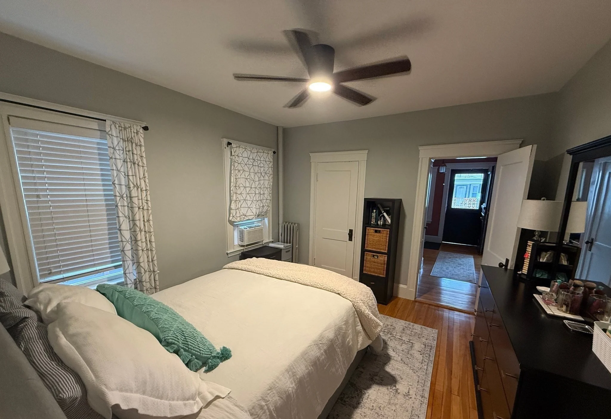 2 bed, 1 bath apartment for rent at 18 Benton Rd Unit 1, Tufts University — photo 9 of 17