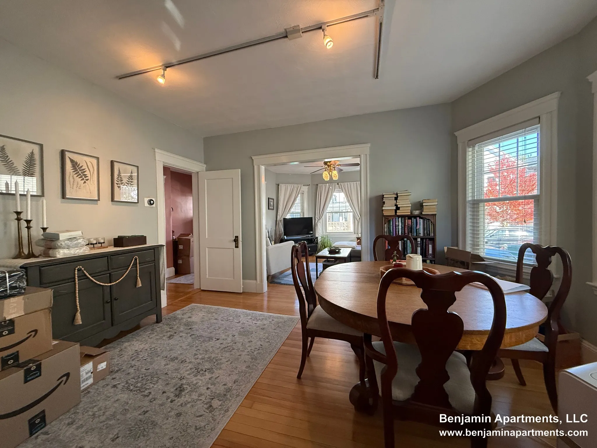 2 bed, 1 bath apartment for rent at 18 Benton Rd Unit 1F, South Medford — photo 6 of 22