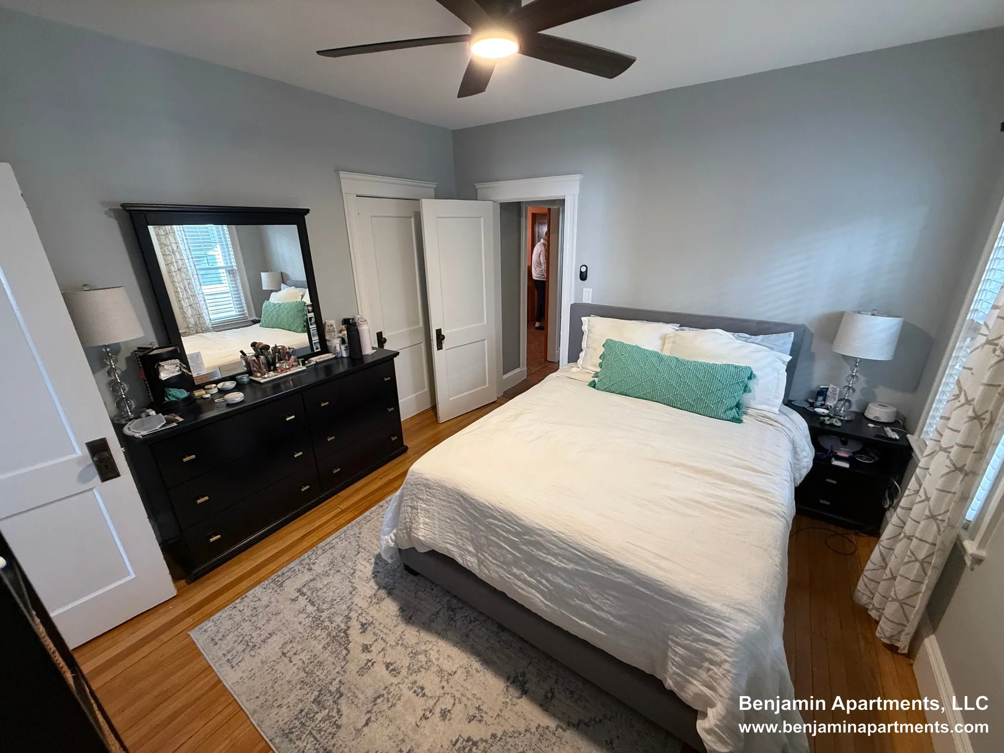 2 bed, 1 bath apartment for rent at 18 Benton Rd Unit 1F, South Medford — photo 8 of 22