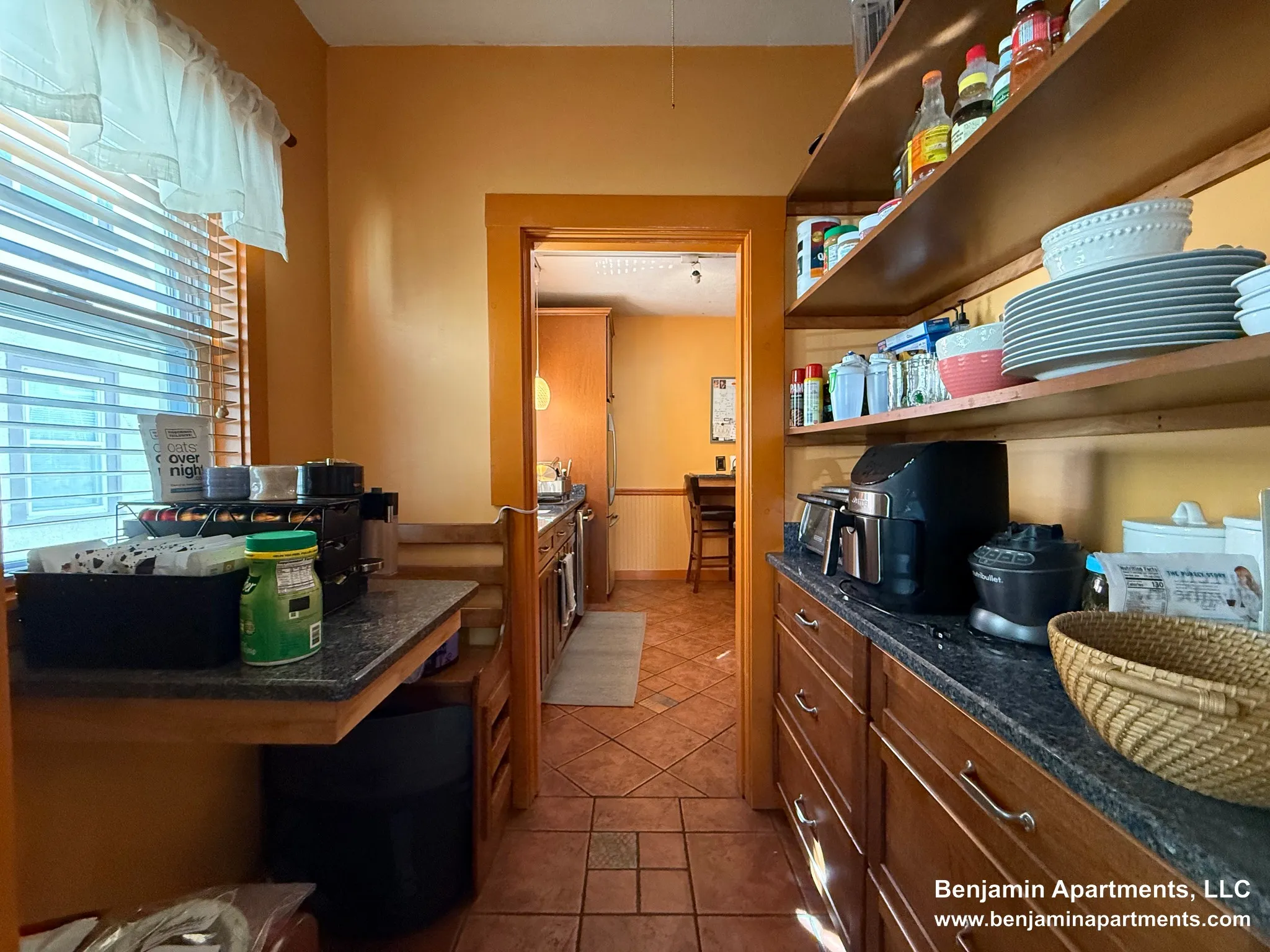 2 bed, 1 bath apartment for rent at 18 Benton Rd Unit 1F, South Medford — photo 15 of 22