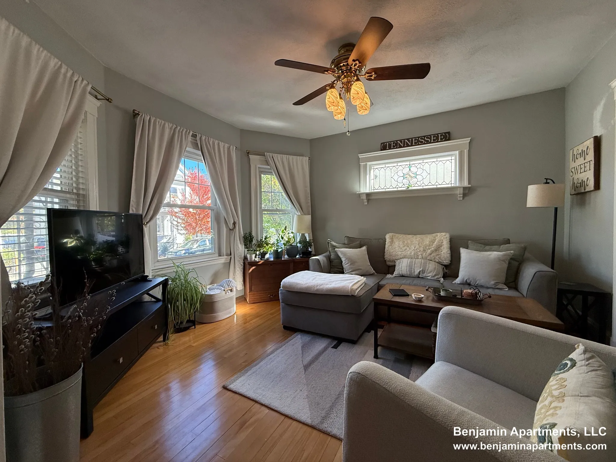 2 bed, 1 bath apartment for rent at 18 Benton Rd Unit 1F, South Medford — photo 2 of 22