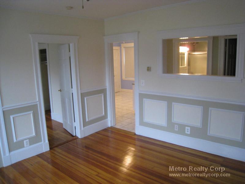 3 bed, 1 bath apartment for rent at 18 Bigelow St Unit 1, Brighton — photo 6 of 15