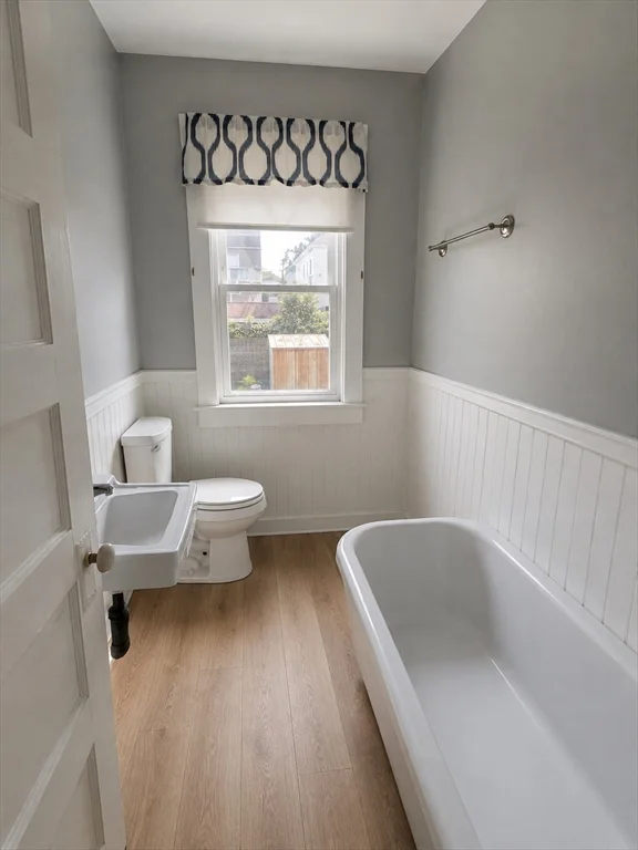3 bed, 1 bath apartment for rent at 18 Bliss St Unit 1, Braintree Highlands — photo 4 of 6