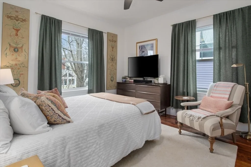 3 bed, 1 bath apartment for rent at 18 Bradfield Ave Unit 2, Roslindale — photo 25 of 41