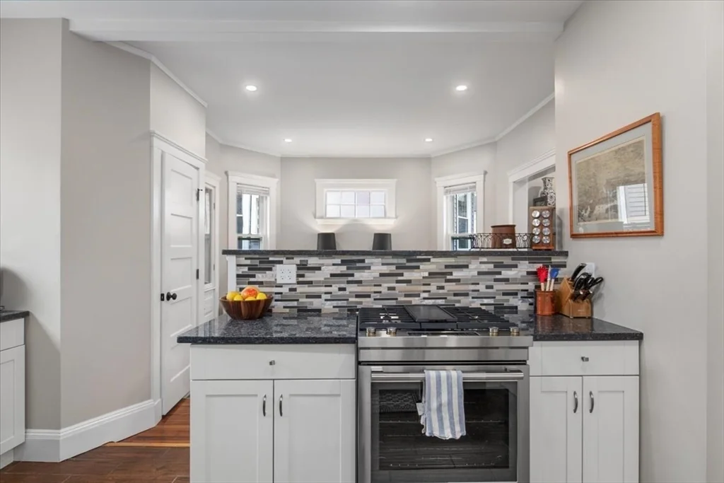 3 bed, 1 bath apartment for rent at 18 Bradfield Ave Unit 2, Roslindale — photo 17 of 41