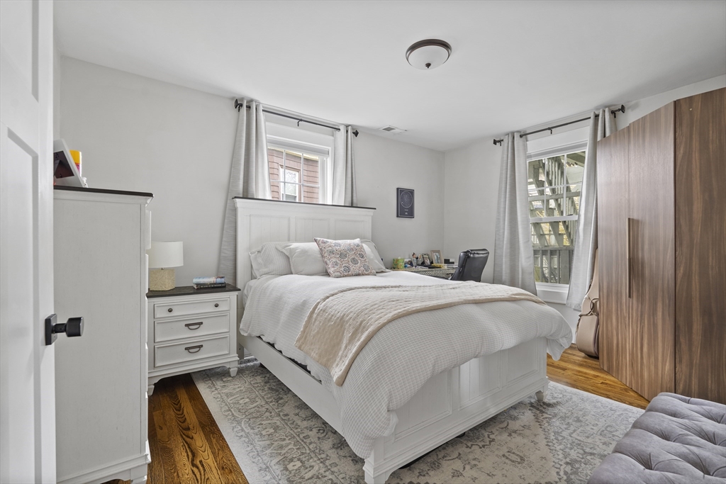 1 bed, 1 bath apartment for rent at 18 Brent St Unit 2, Dorchester — photo 4 of 8