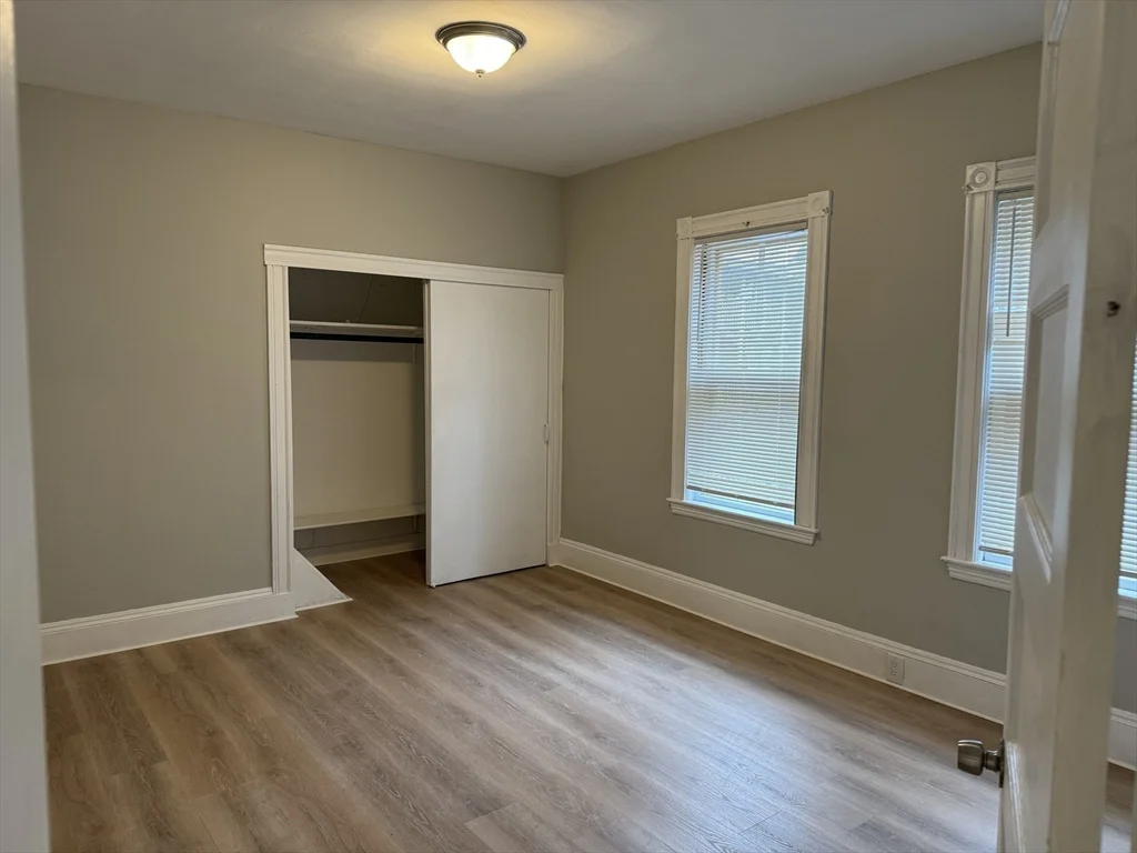 5 bed, 2 bath apartment for rent at 18 Bromfield Rd Unit 2, Tufts — photo 17 of 24