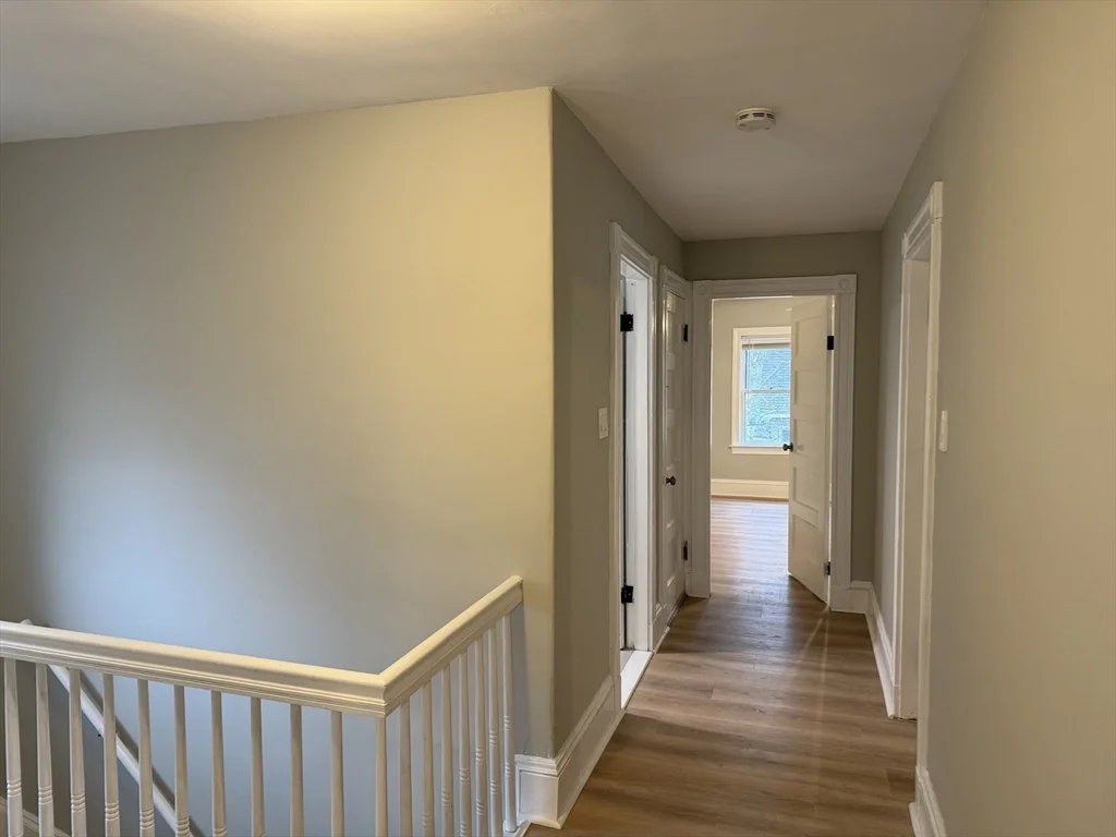 5 bed, 2 bath apartment for rent at 18 Bromfield Rd Unit 2, Tufts — photo 15 of 24
