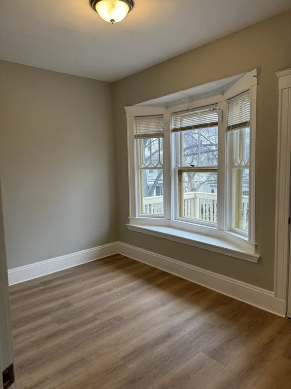 5 bed, 2 bath apartment for rent at 18 Bromfield Rd Unit 2, Tufts — photo 20 of 24
